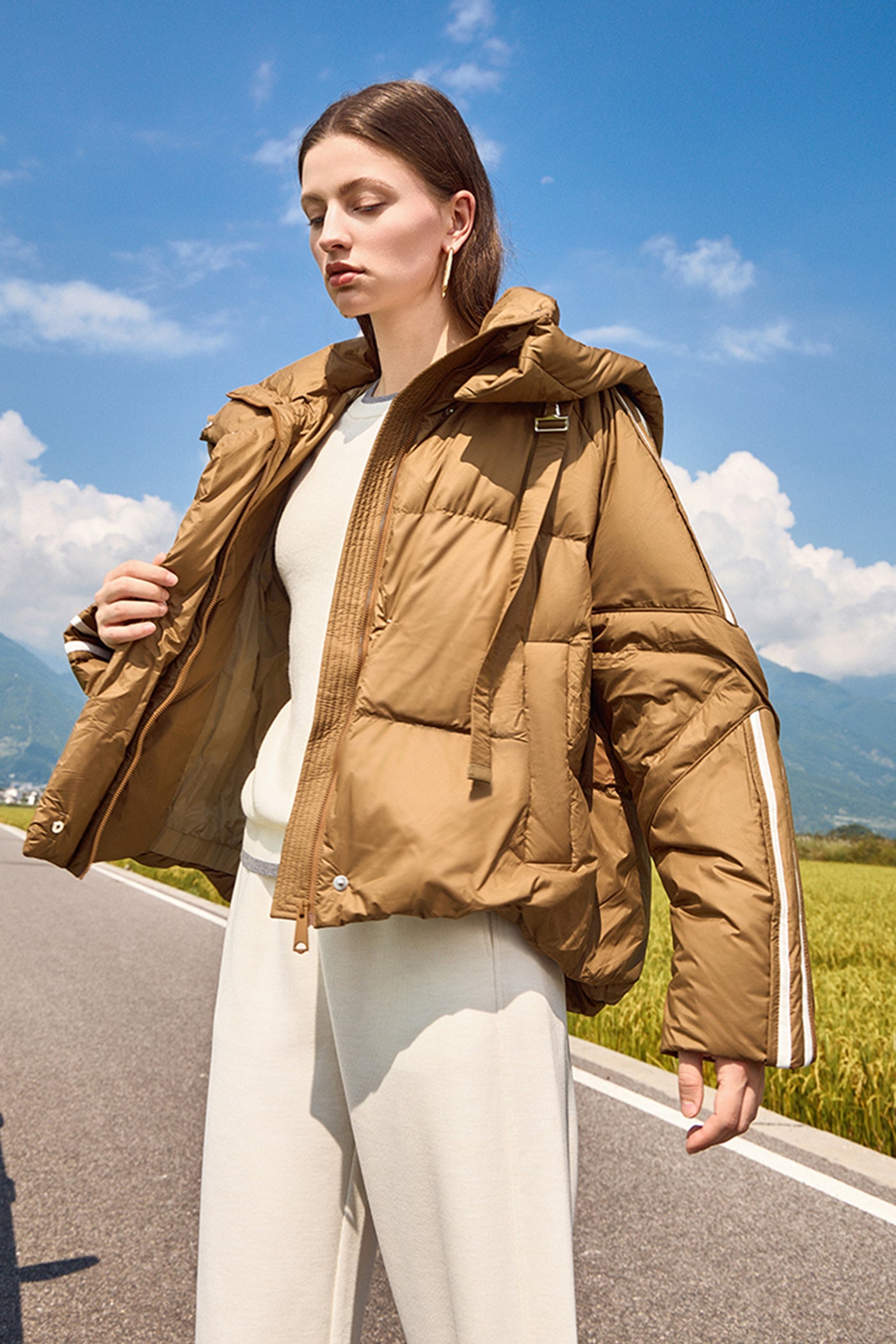 KAMILAN Women's Short White Goose Down Jacket | 2025 Winter Hooded Warm Puffer Coat