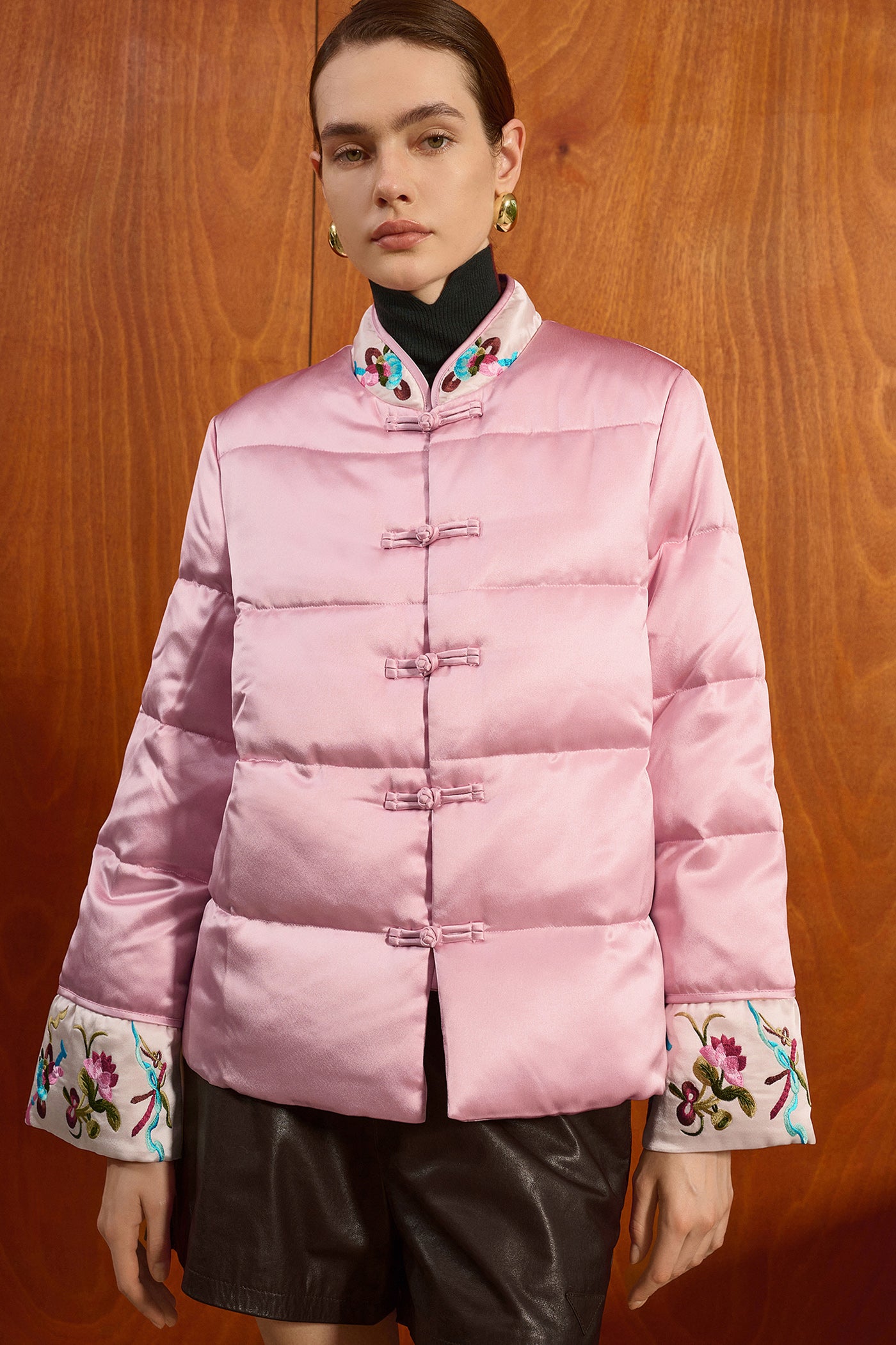 KAMILAN Women's Short Vintage New Chinese Style Embroidered White Duck Down Jacket  2025 Winter Puffer Coat