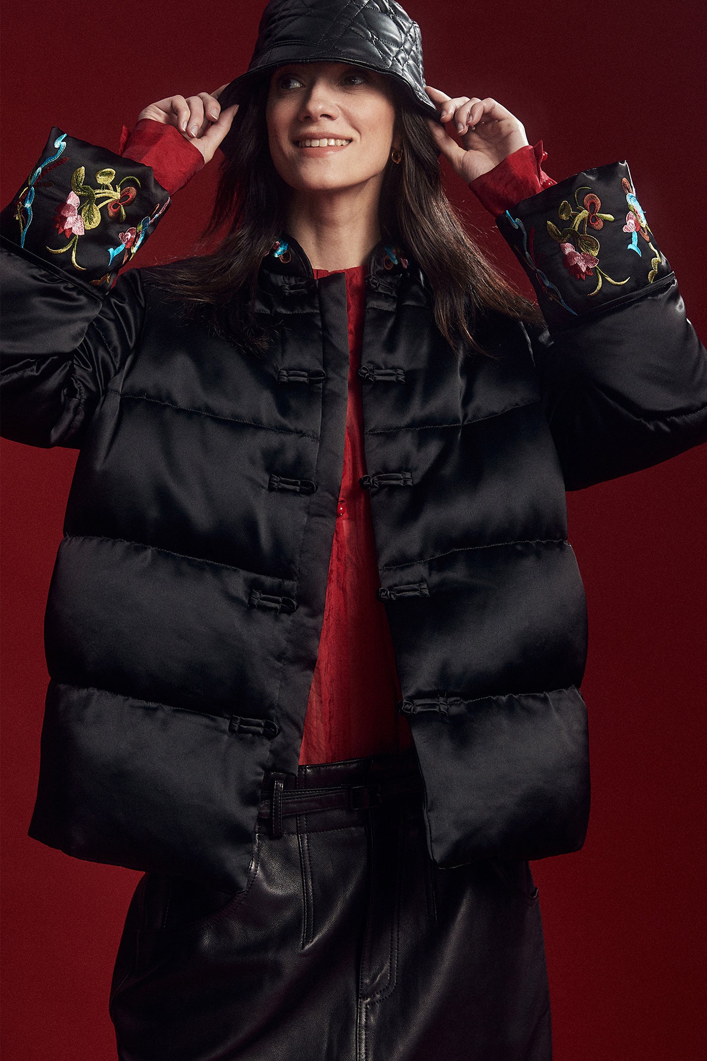 KAMILAN Women's Short Vintage New Chinese Style Embroidered White Duck Down Jacket  2025 Winter Puffer Coat