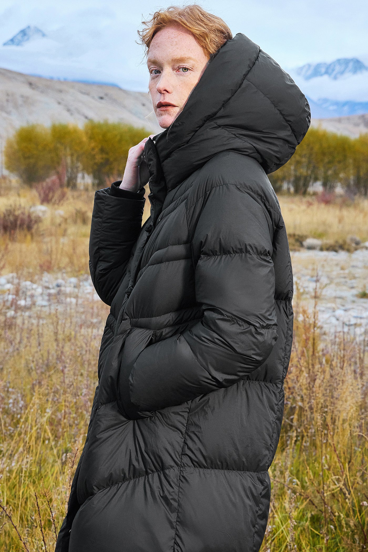 KAMILAN Women's 2025 Winter Over-the-Knee Down Coat  Vintage Mid-Length Hooded Puffer Jacket