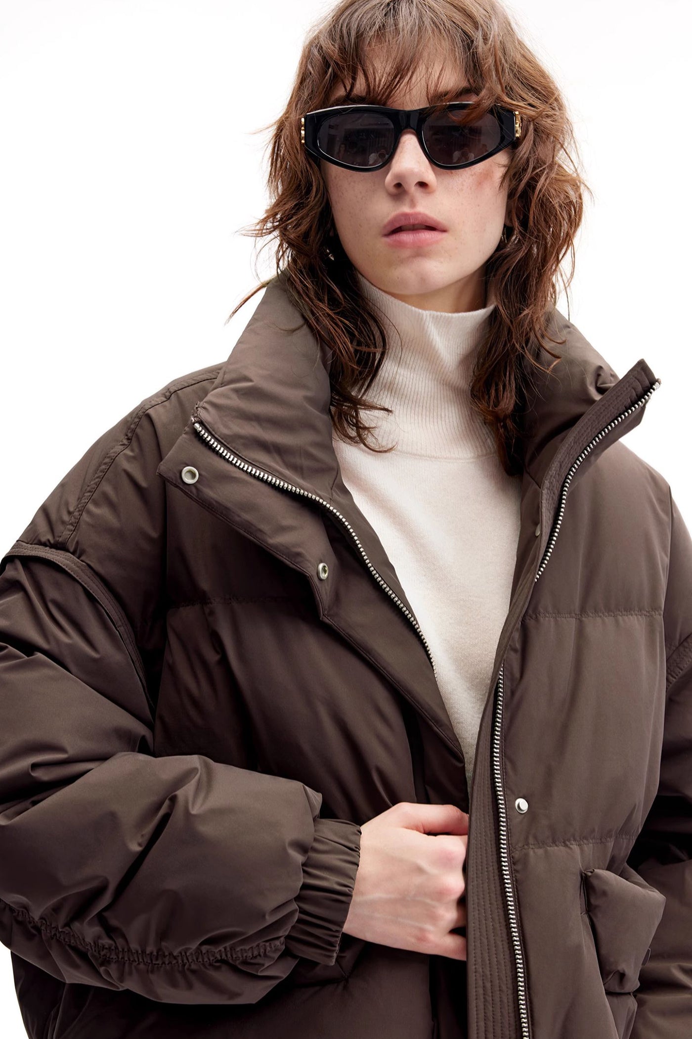 KAMILAN Women's Short Down Puffer Jacket 2025 Winter Casual High-Neck White Duck Down Coat for Petite Figures