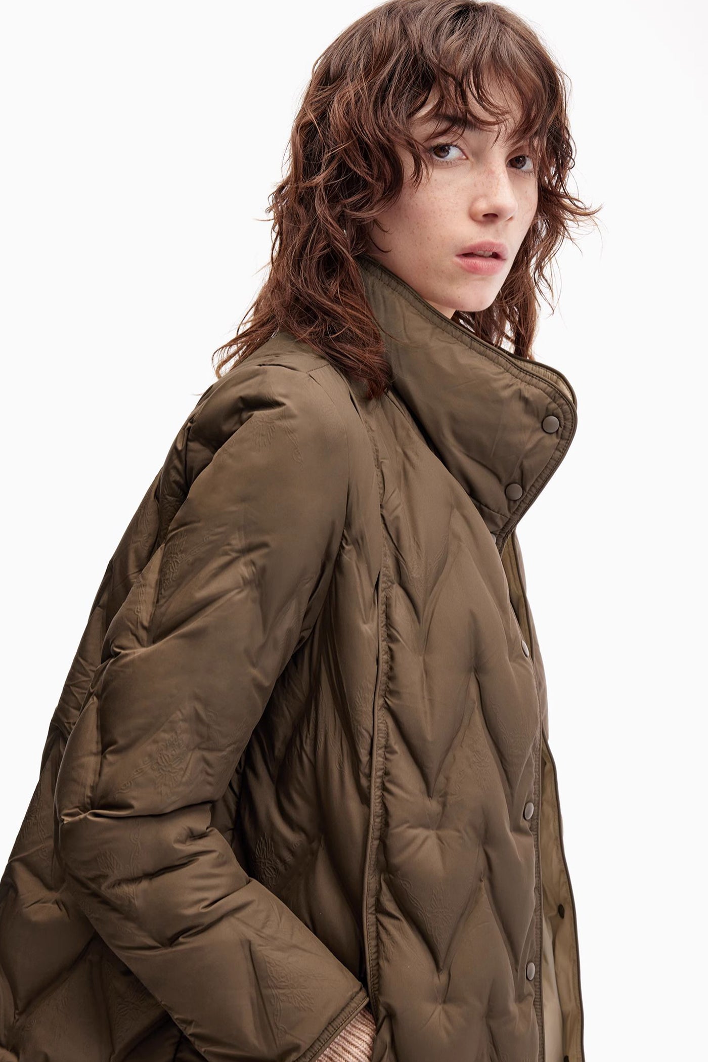 KAMILAN Women's Jacquard Diamond Quilted Down Jacket 2025 Winter High-Neck White Duck Down Puffer Coat