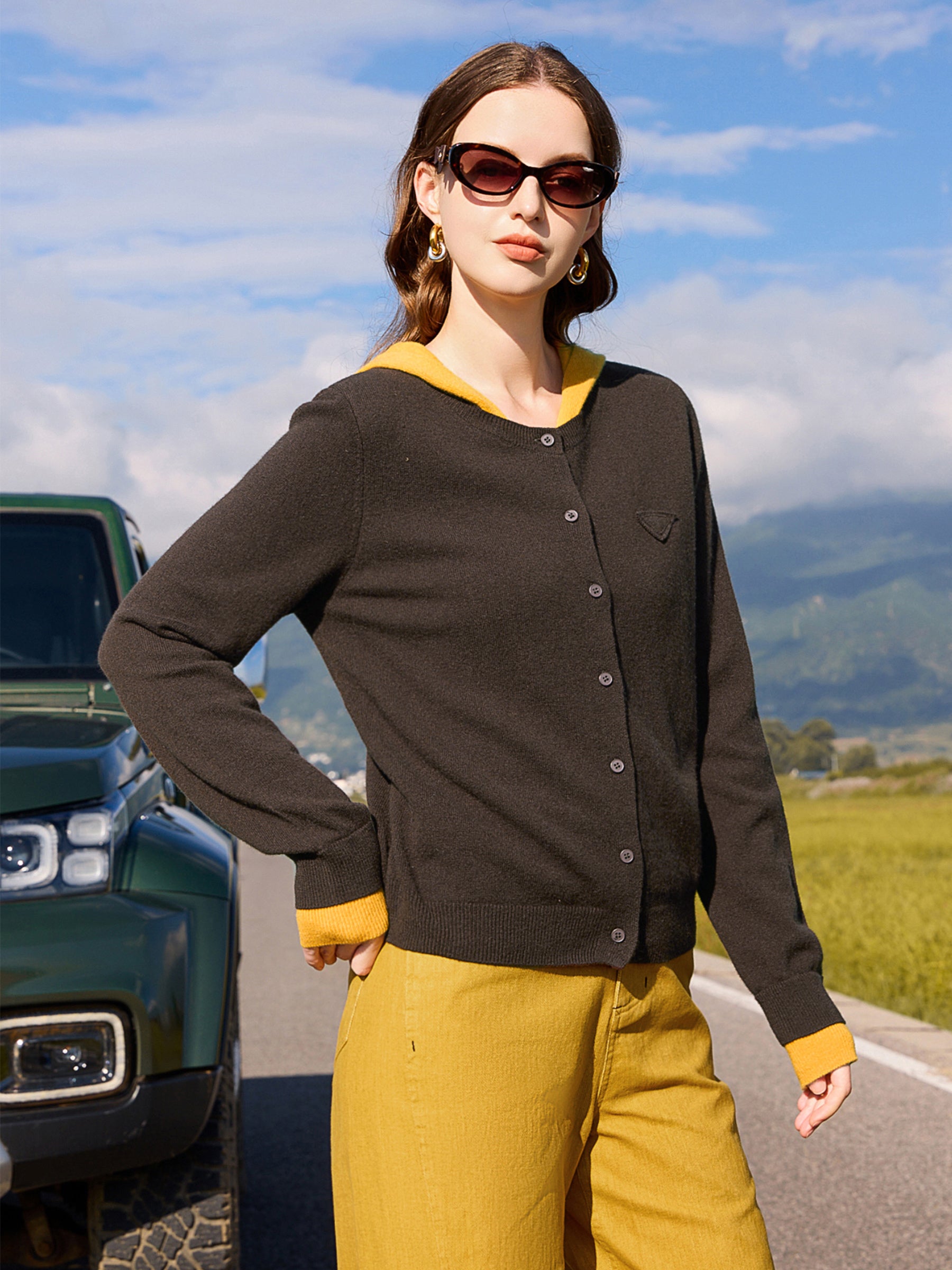 KAMILAN Women’s 2025 Fall 100% Merino Wool Colorblock Hooded Knit Cardigan Button-Front Soft Loose-Fit Sweater Jacket