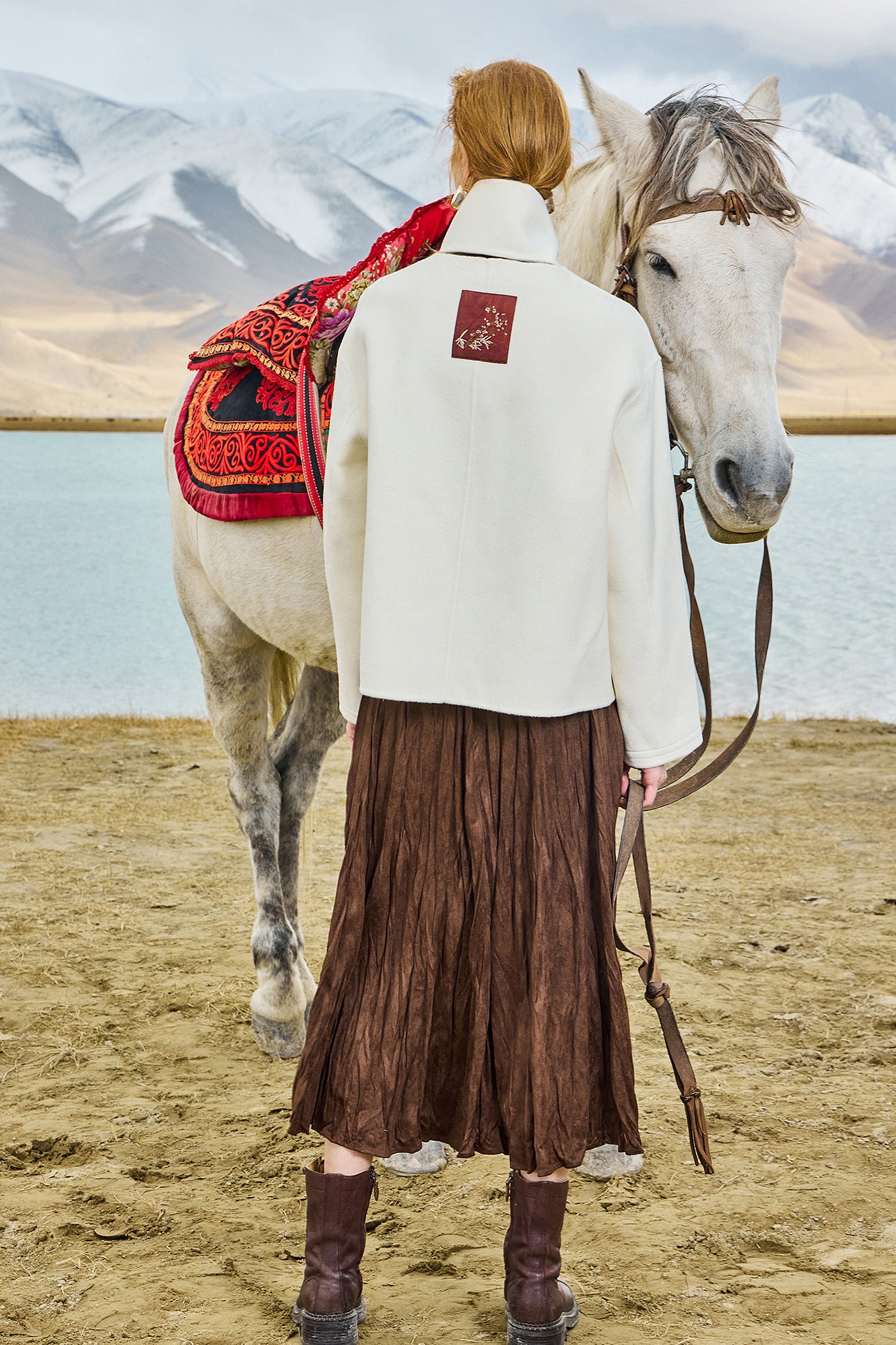 KAMILAN short coat made of 100 wool