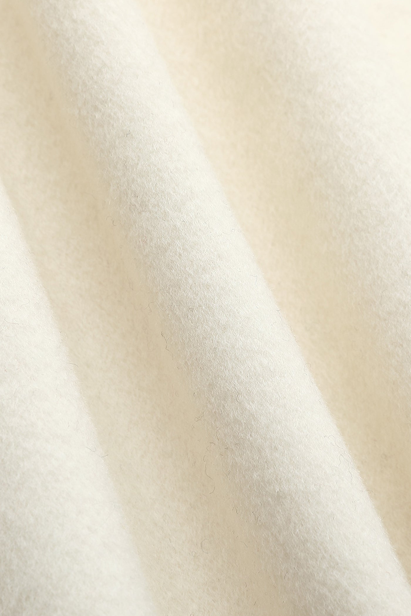 KAMILAN short coat made of 100 wool