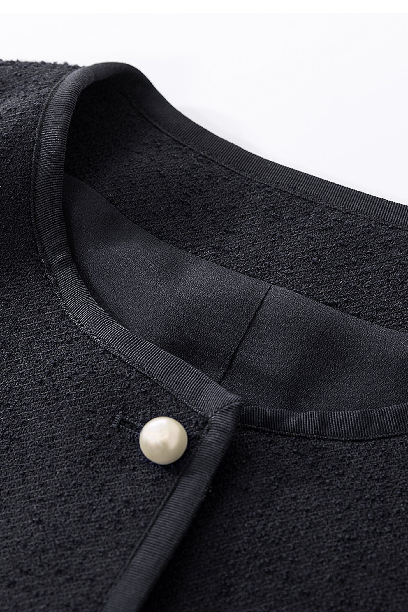 KAMILAN French Chic Short Wool Jacket – 2025 Autumn New Elegant Tweed-Inspired Cropped Coat