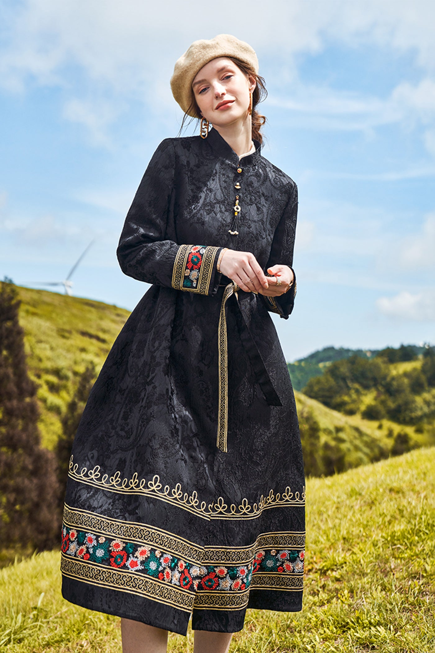 KAMILAN New Chinese Style Embroidered Trench Coat – 2025 Autumn Elegant Long Flared Hem Casual Outerwear