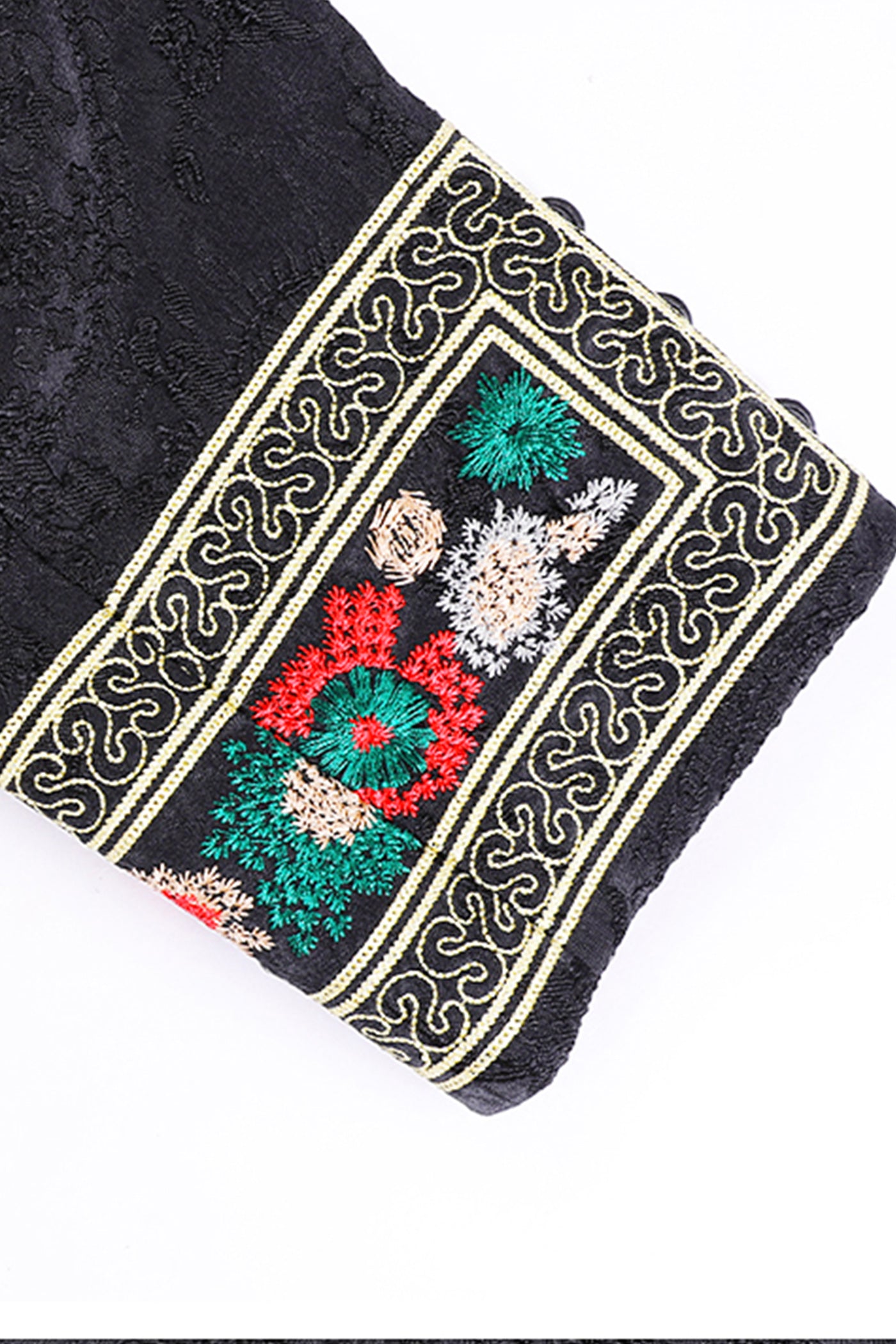 KAMILAN New Chinese Style Embroidered Trench Coat – 2025 Autumn Elegant Long Flared Hem Casual Outerwear