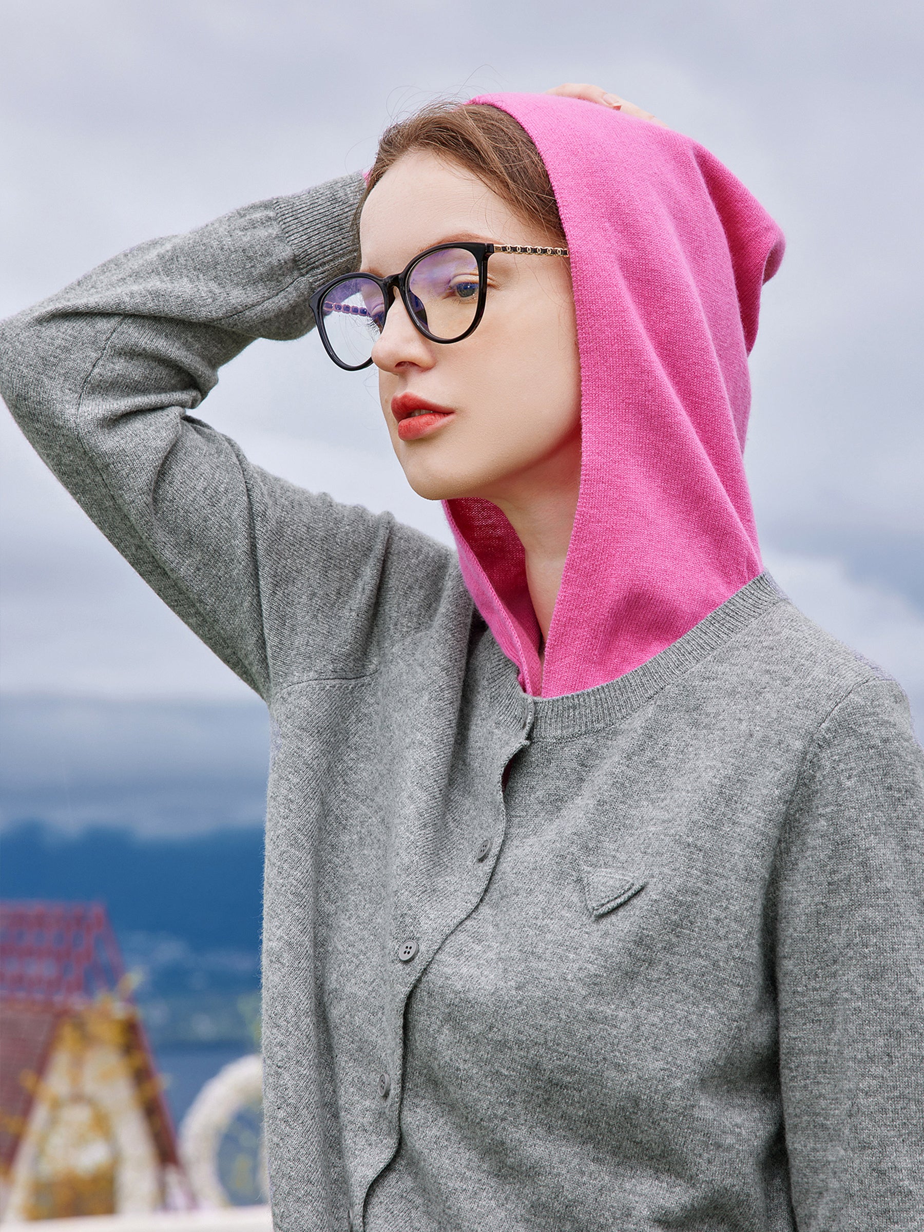 KAMILAN Women’s 2025 Fall 100% Merino Wool Colorblock Hooded Knit Cardigan Button-Front Soft Loose-Fit Sweater Jacket