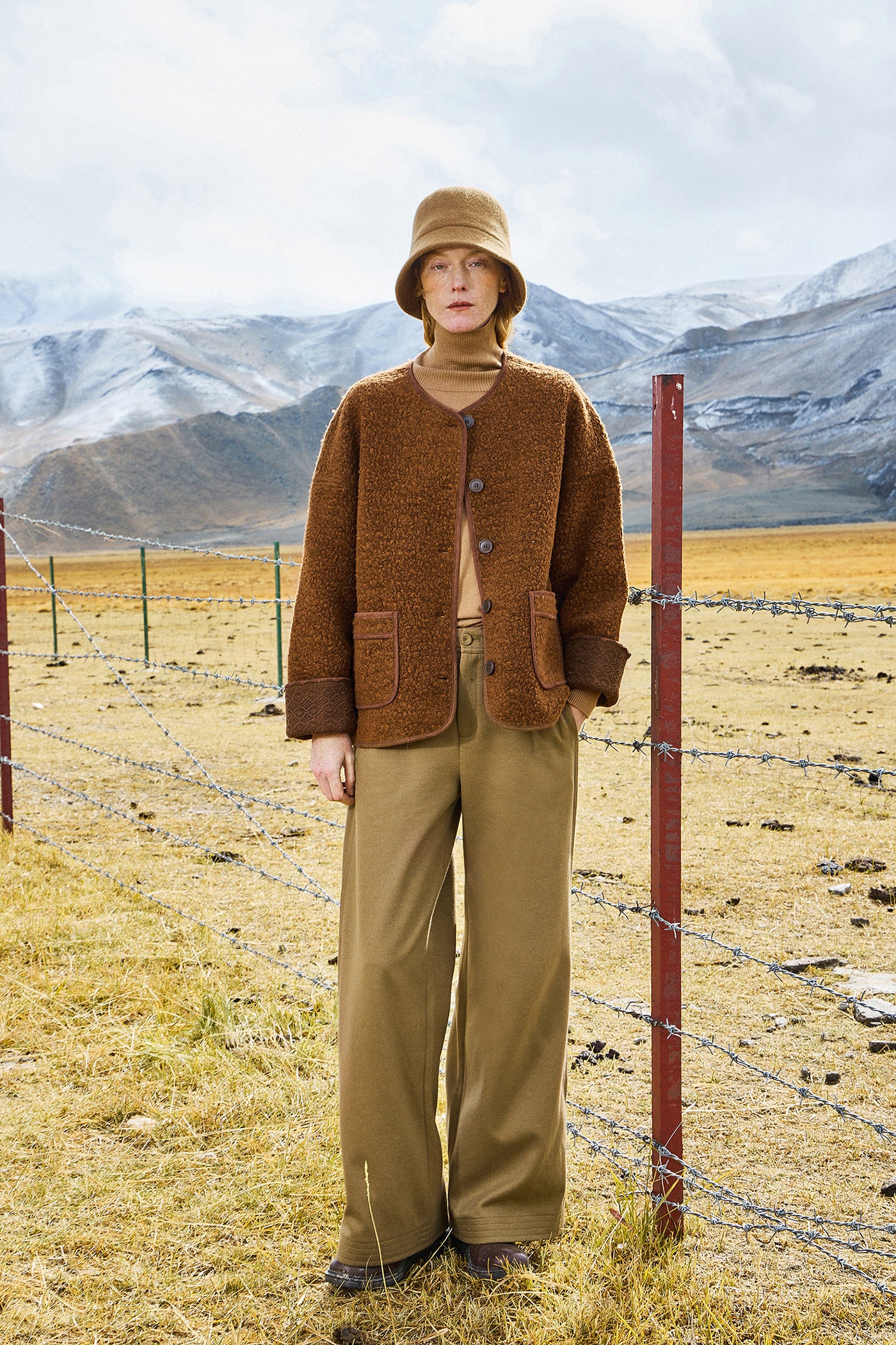 KAMILAN Women's French-Inspired Short Shearling Coat – 2025 Autumn Collection, Warm Sheep Wool Jacket