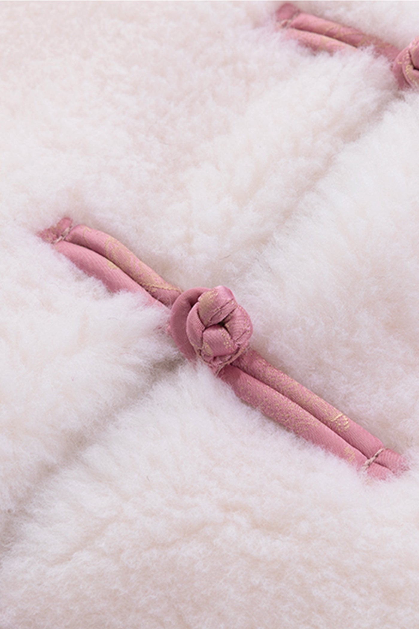 KAMILAN Short-Length New Chinese-style Retro Shearling Coat (2025 Winter, Mid-Length Warm Shearling Jacket)