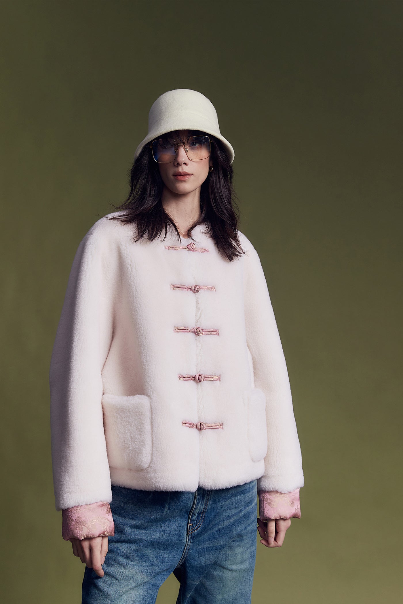 KAMILAN Short-Length New Chinese-style Retro Shearling Coat (2025 Winter, Mid-Length Warm Shearling Jacket)