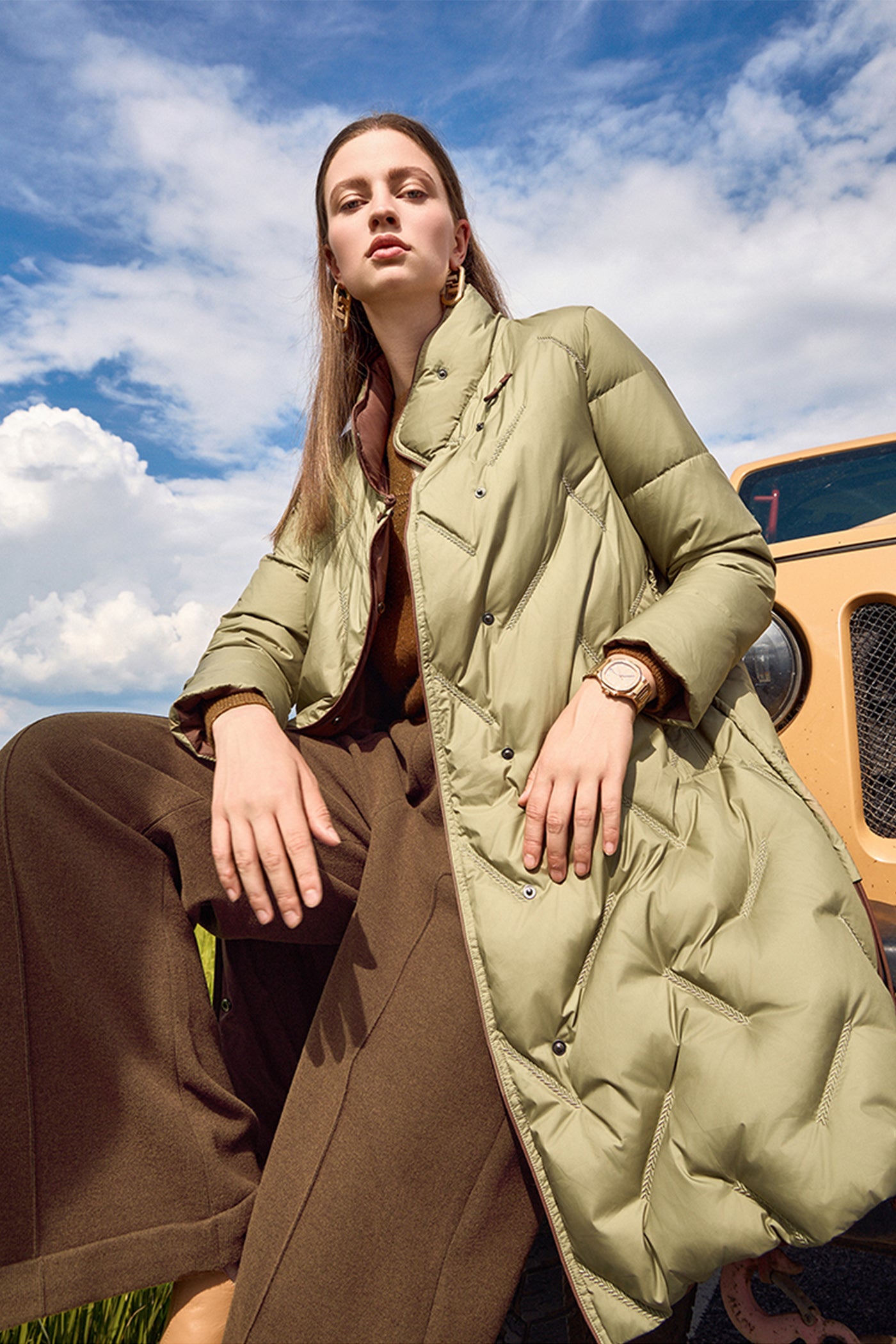 KAMILAN Premium Down Coat  Autumn/Winter Collection Stylish and Elegant Warm Puffer Jacket