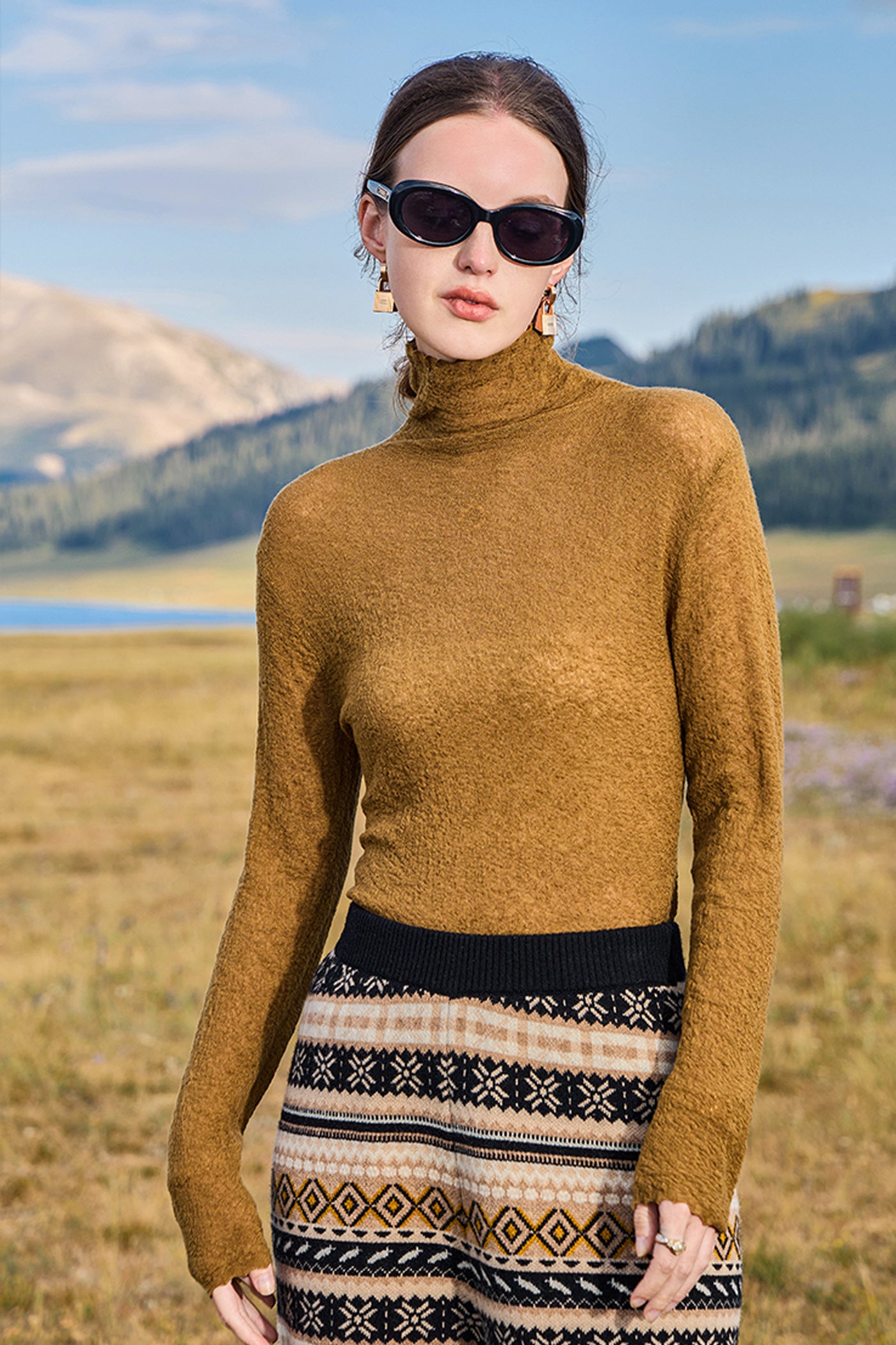 KAMILAN French Chic Short Wool Turtleneck Sweater for Women | 2025 Fall Stylish Slim Pullover