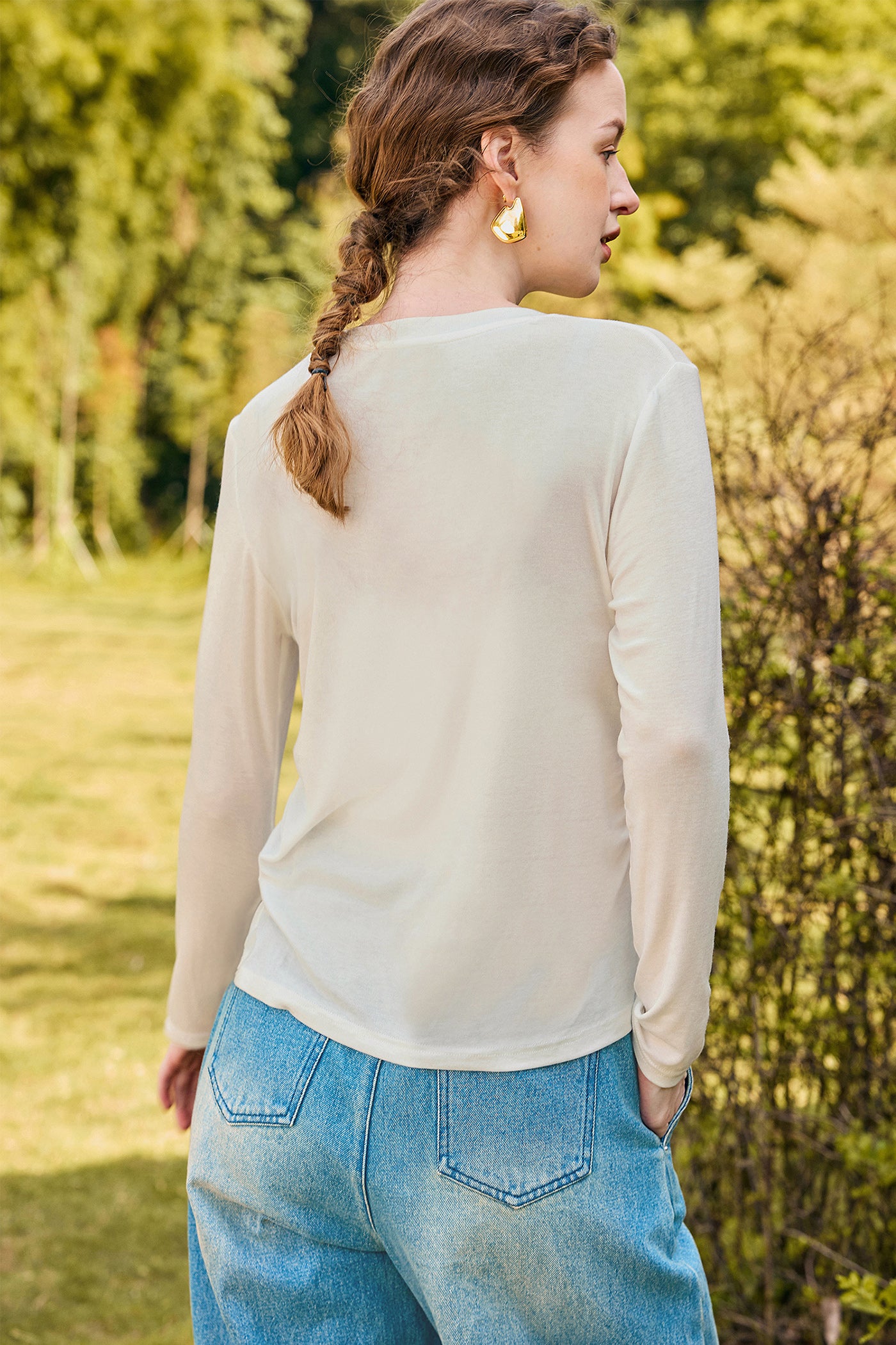 KAMILAN Women's French Chic Slim-Fit Base Layer Top – 2025 Autumn New Versatile Knit Undershirt