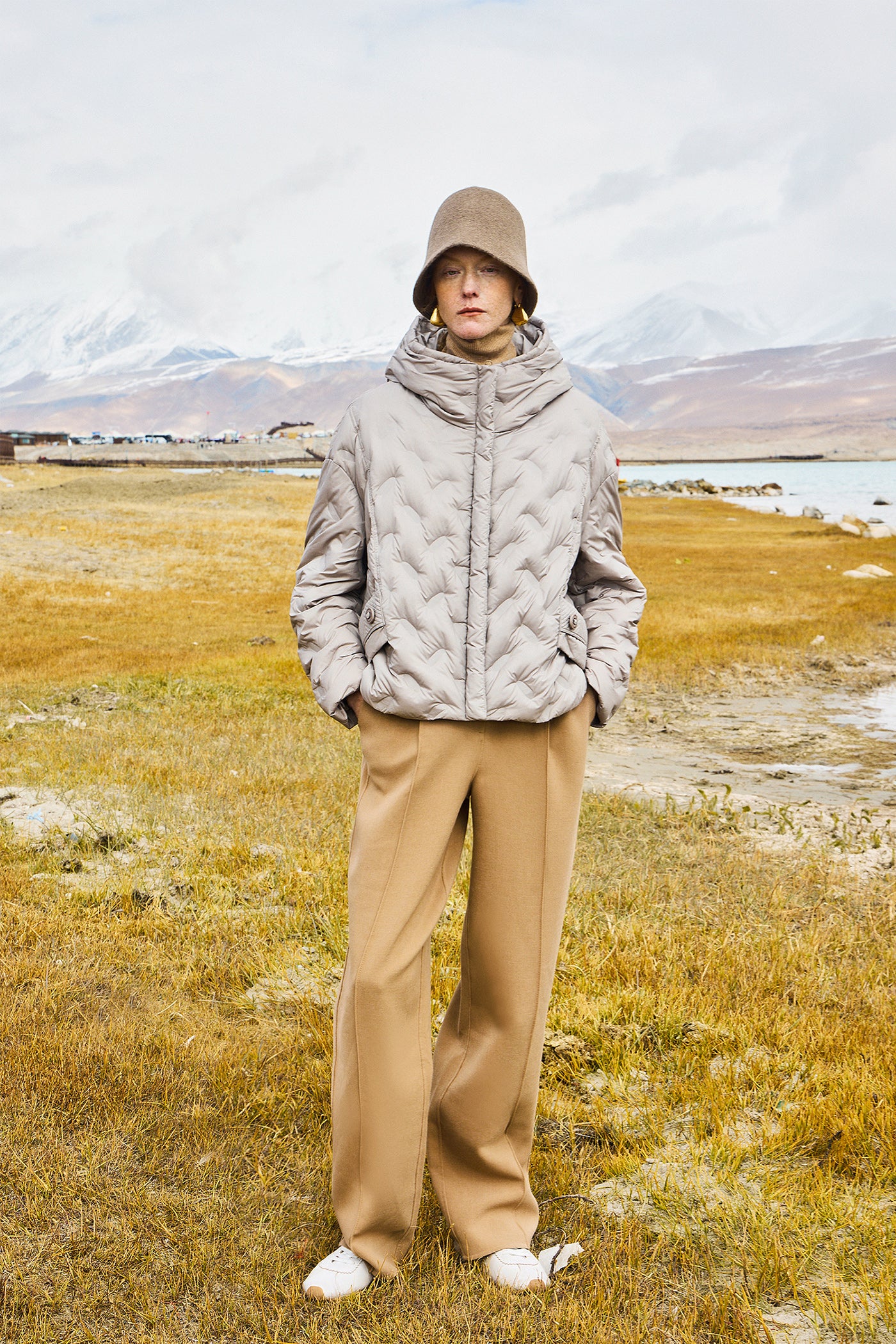 KAMILAN Women's Short Down Jacket – 2025 Winter New Fashion Casual White Duck Down Hooded Coat