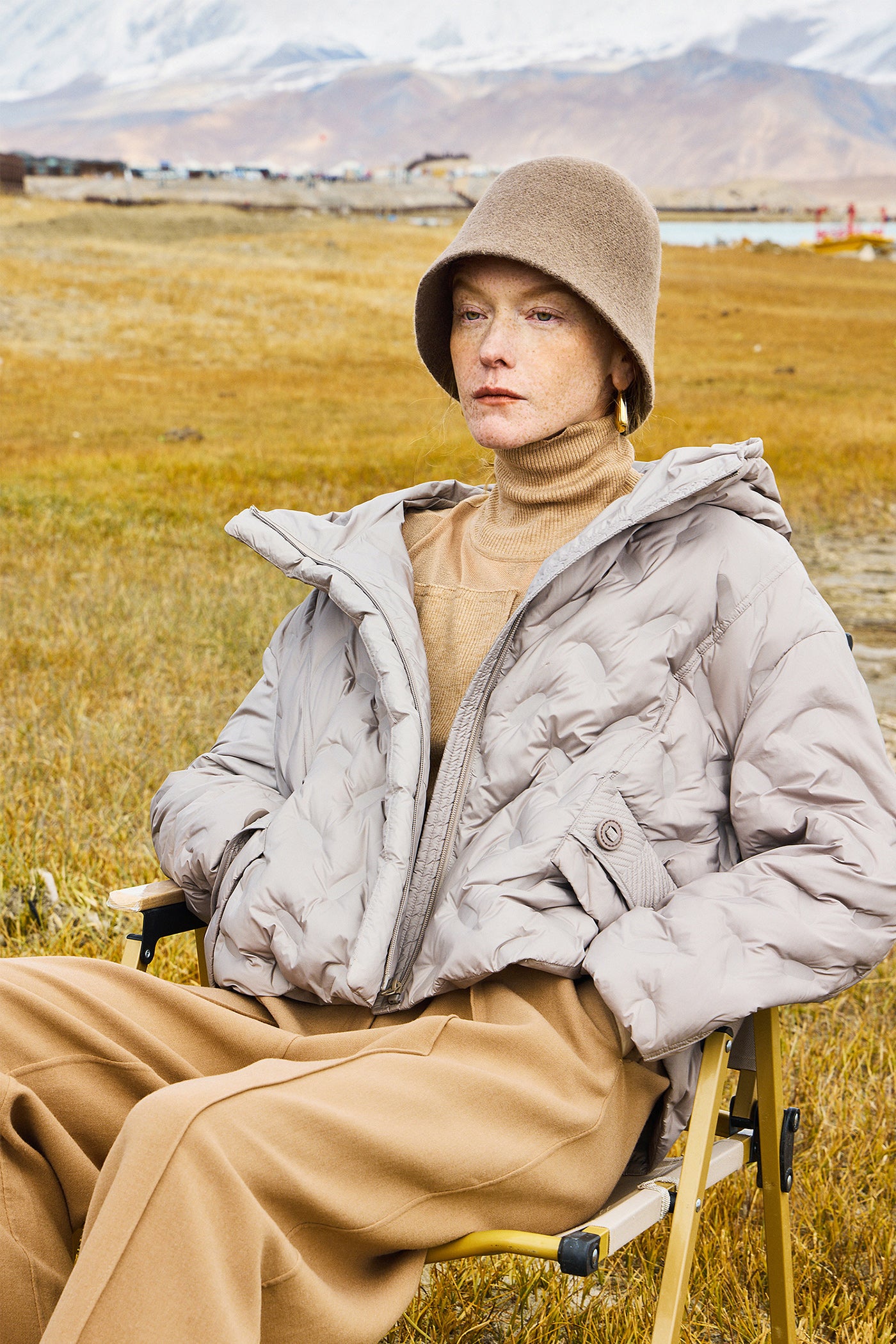 KAMILAN Women's Short Down Jacket – 2025 Winter New Fashion Casual White Duck Down Hooded Coat