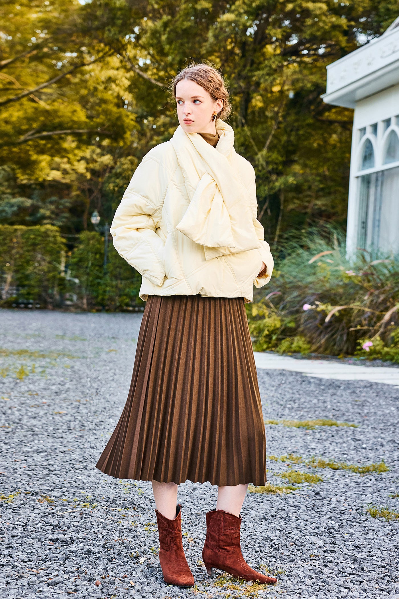 [V-neck X Scarf Neck] KAMILAN Short Down Jacket For Women