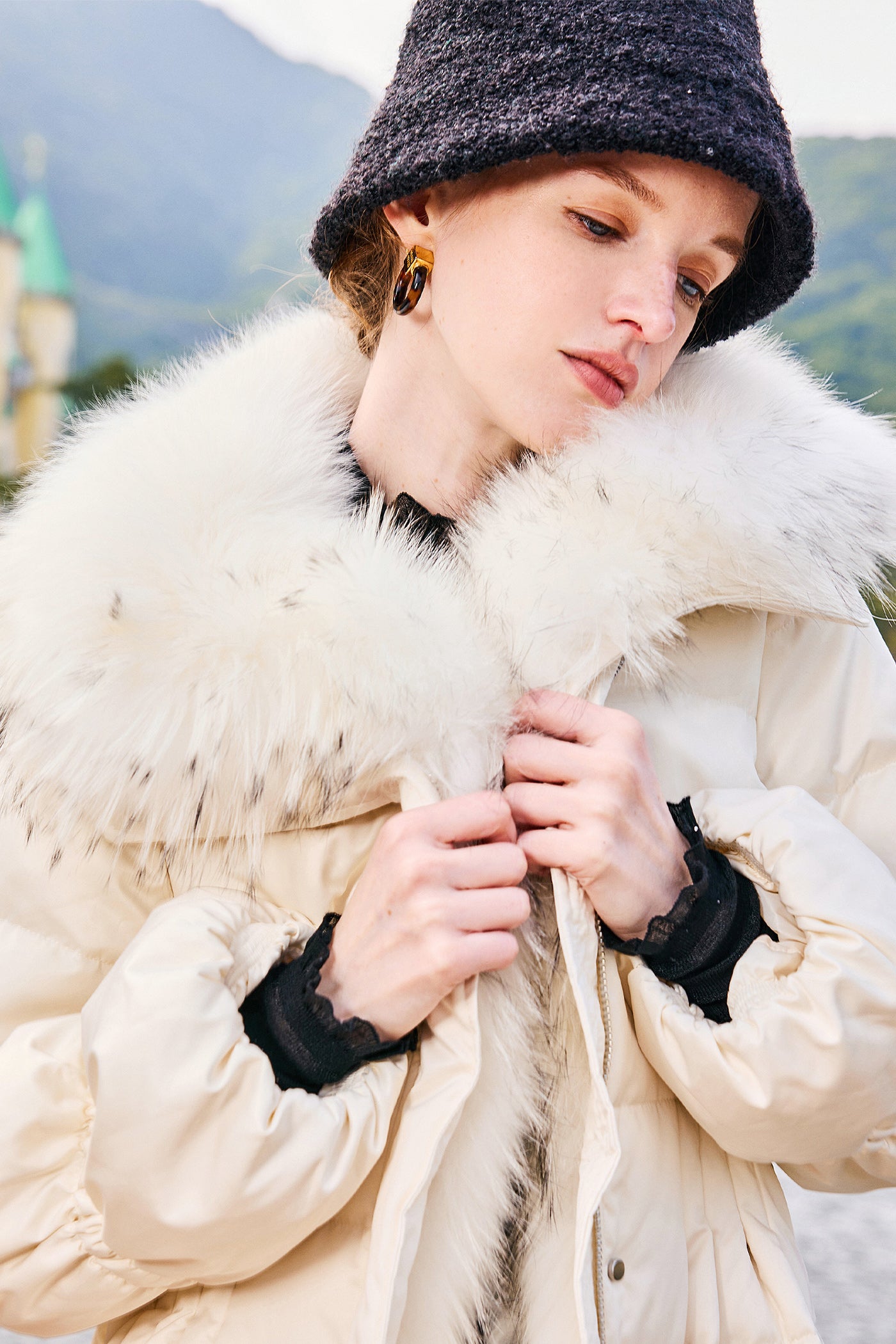 KAMILAN Women's Long White Goose Down Coat with Fox Fur Collar | 2025 Winter Luxury Outerwear