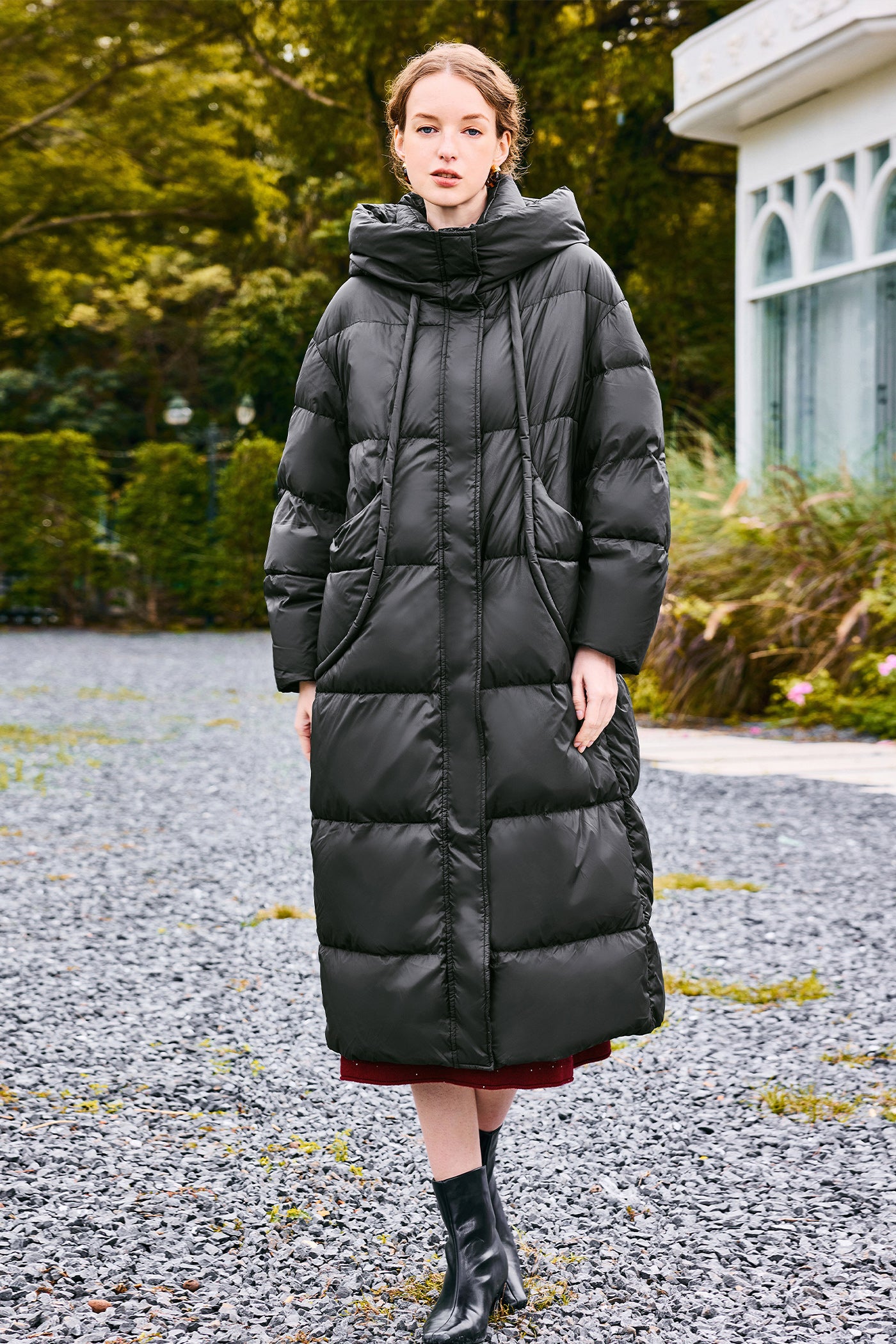 KAMILAN Designer-Inspired White Duck Down Coat for Women – 2025 Winter New Loose-Fit Mid-Length Hooded Puffer Jacket
