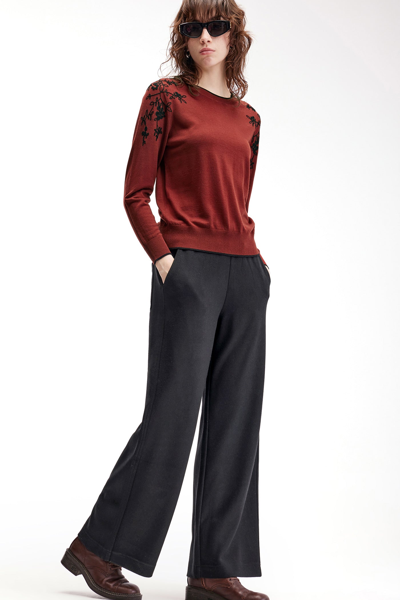 KAMILAN Women's Embroidered Short Wool Sweater – 2025 Autumn/Winter Collection, Knit Top
