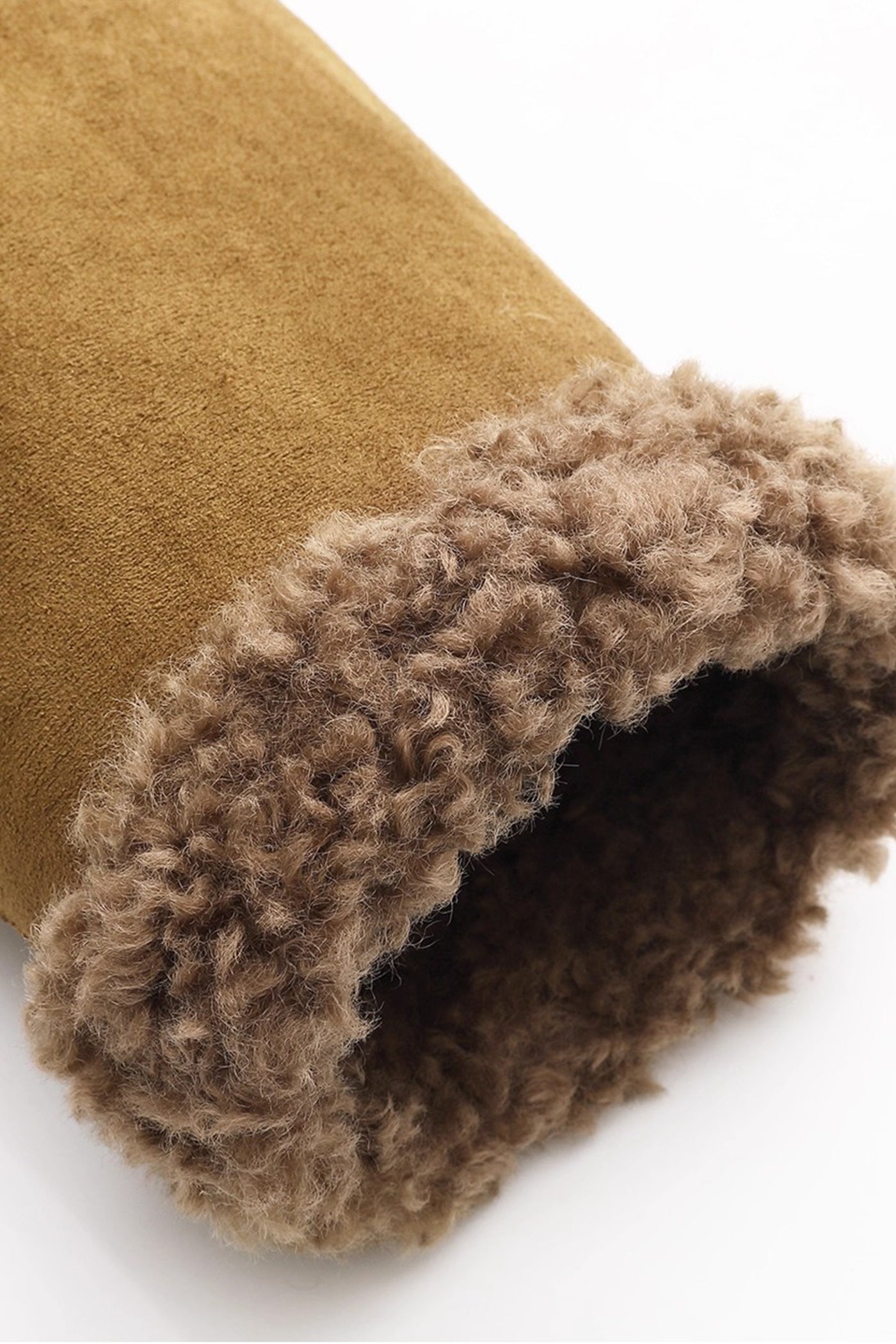 KAMILAN Shearling-Trimmed Wool Jacket with Structured Collar