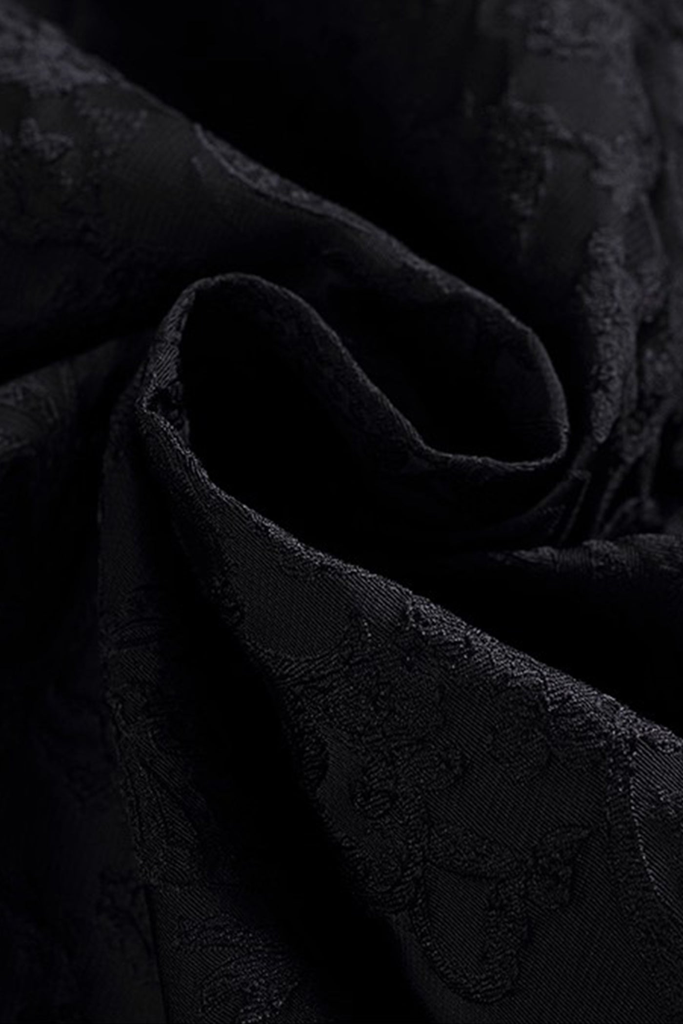 KAMILAN Mid-Length Jacquard Trench Coat with Belted Waist Detail