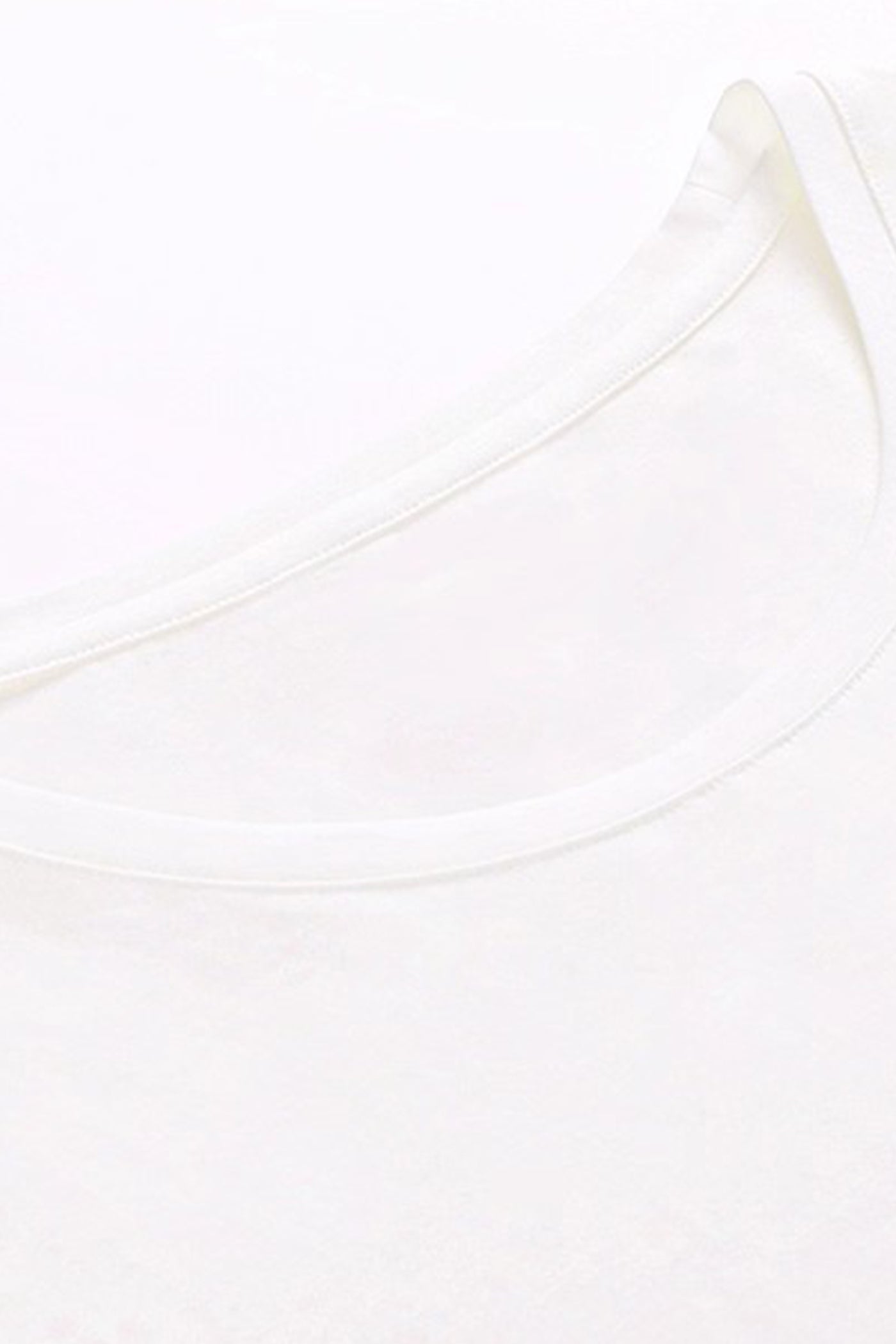 Kamilan Classic White  Crewneck Tee