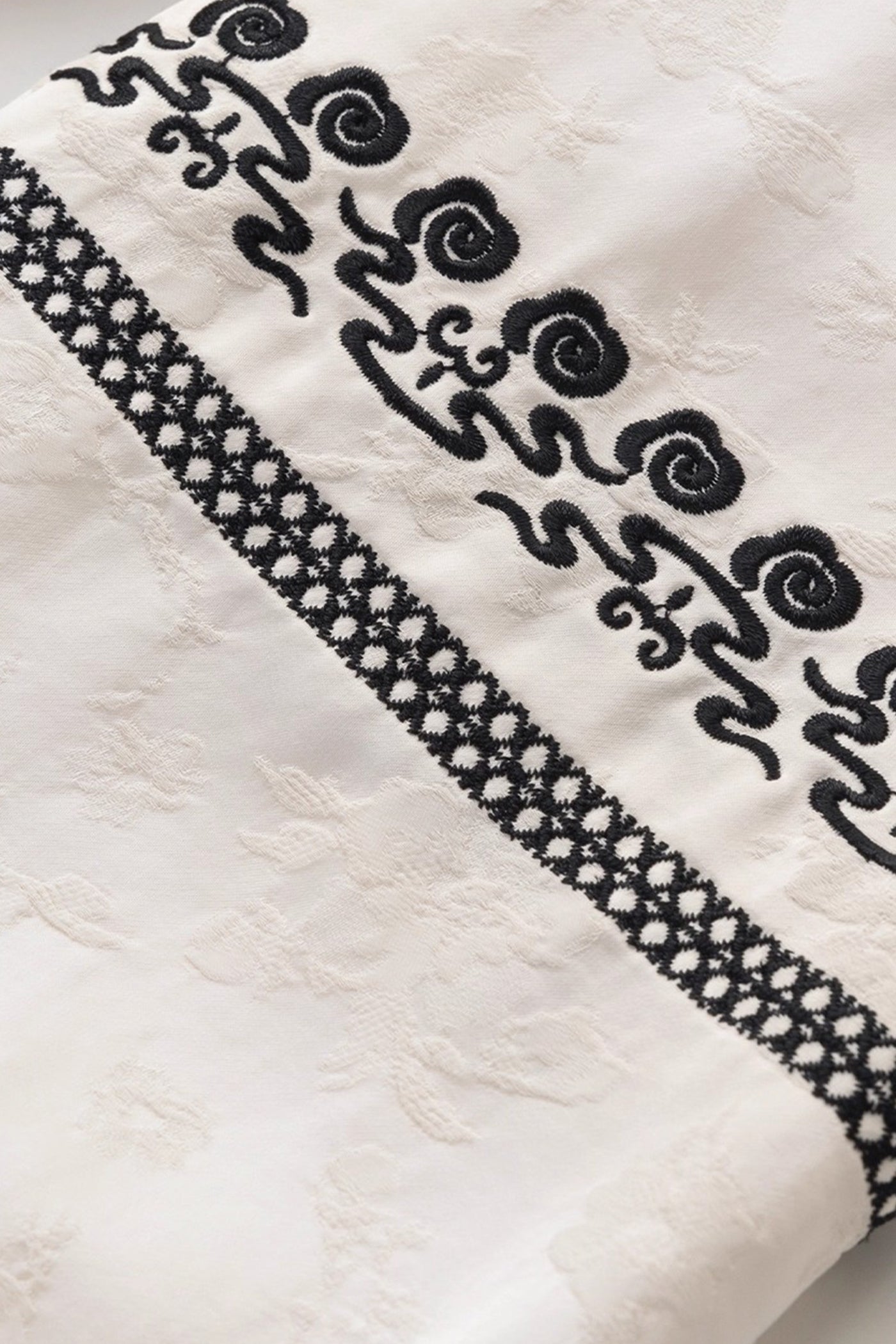 KAMILAN Embroidered Midi Dress with Cloud Motif Detailing